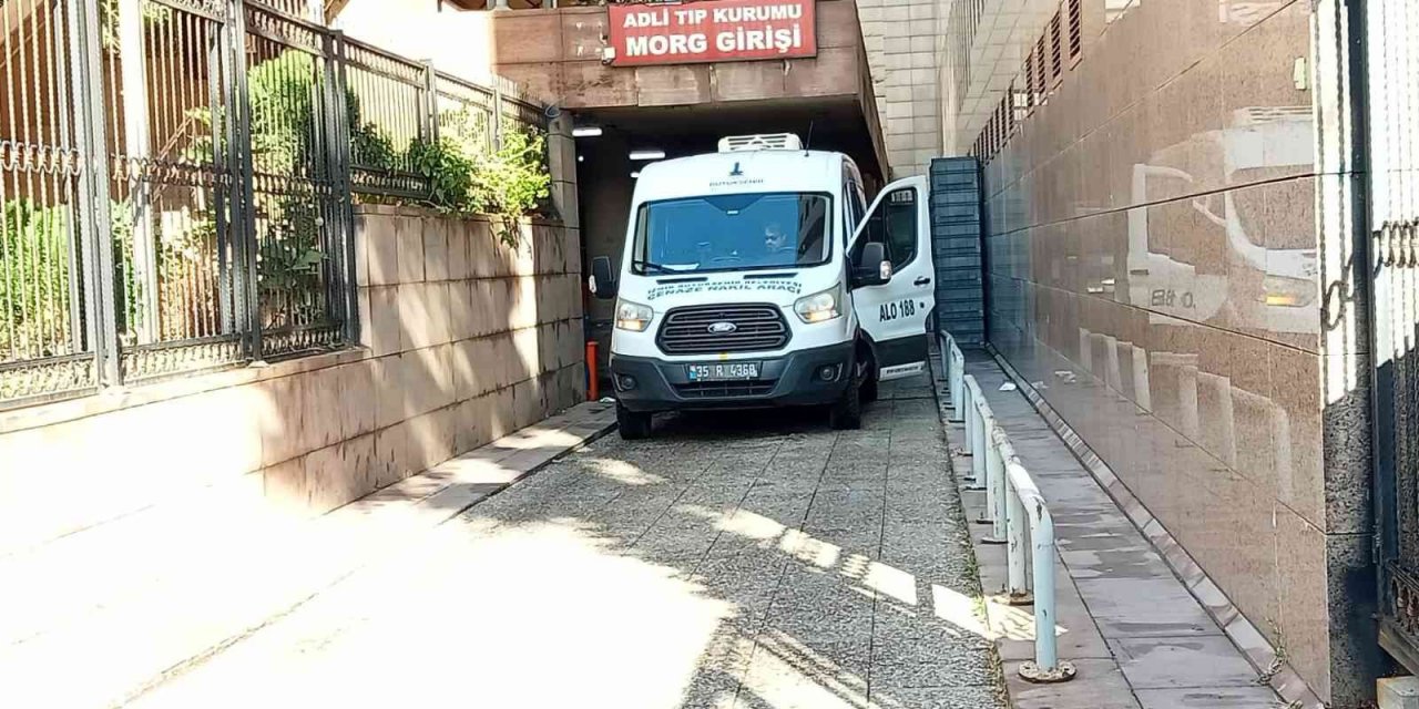 İzmir’de 2 kişinin öldürüldüğü olayın sebebi 2 yıl önceki cinayet çıktı