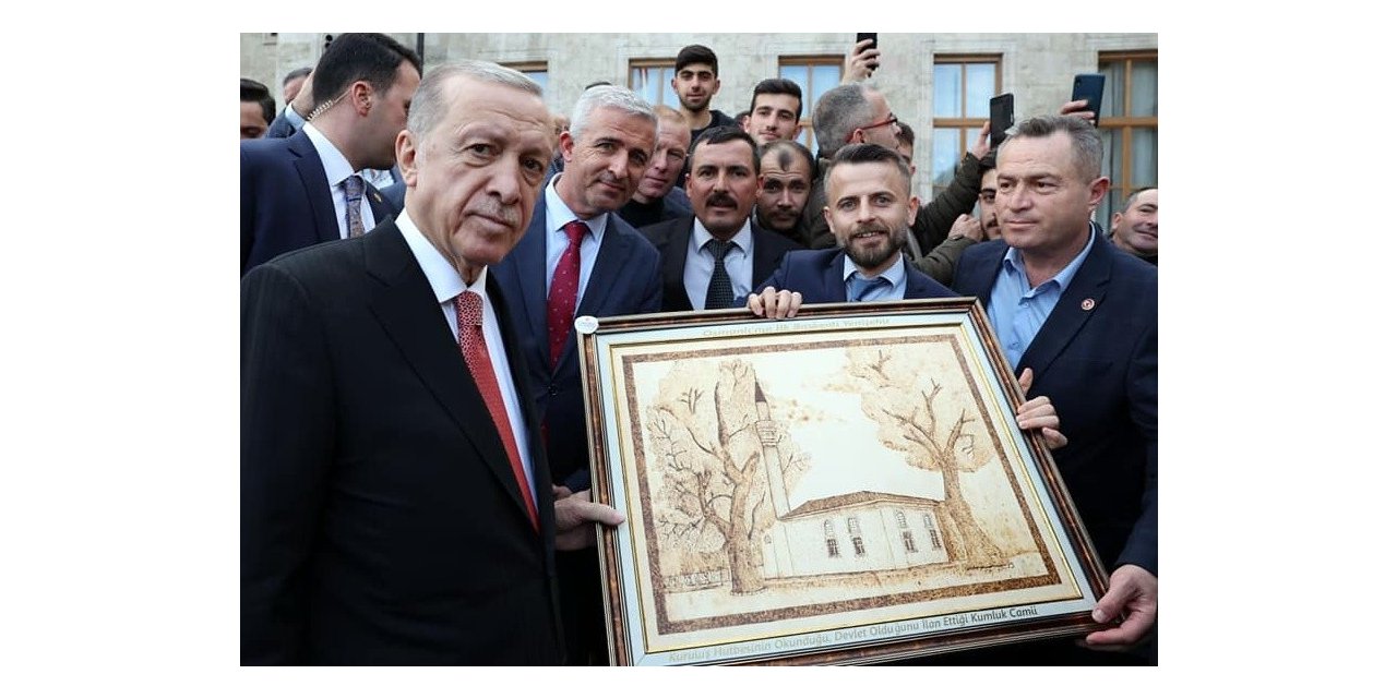 Bursalı gençlerden Cumhurbaşkanı Erdoğan’a anlamlı hediye