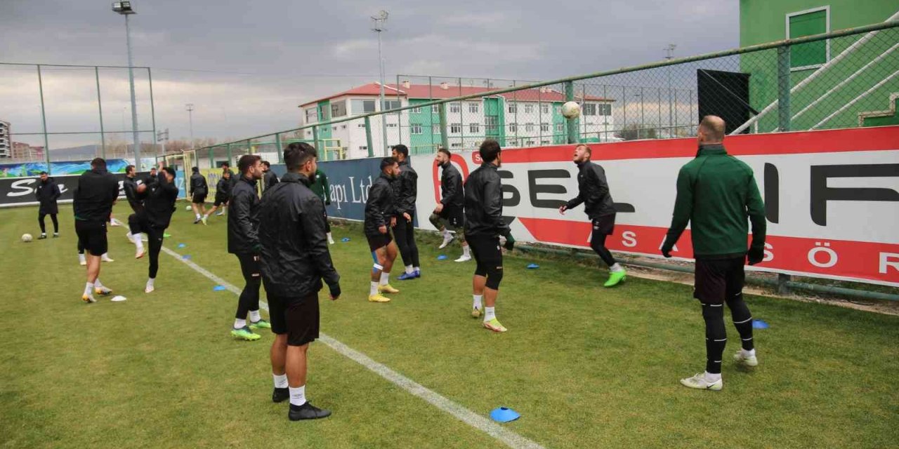 Sivas Belediyespor’da Erzincan mesaisi
