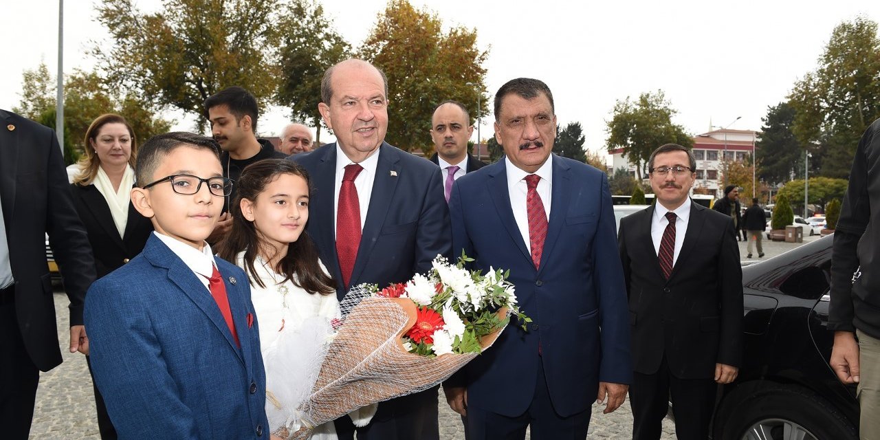 KKTC Cumhurbaşkanı Ersin Tatar’a Malatya’da sıcak karşılama