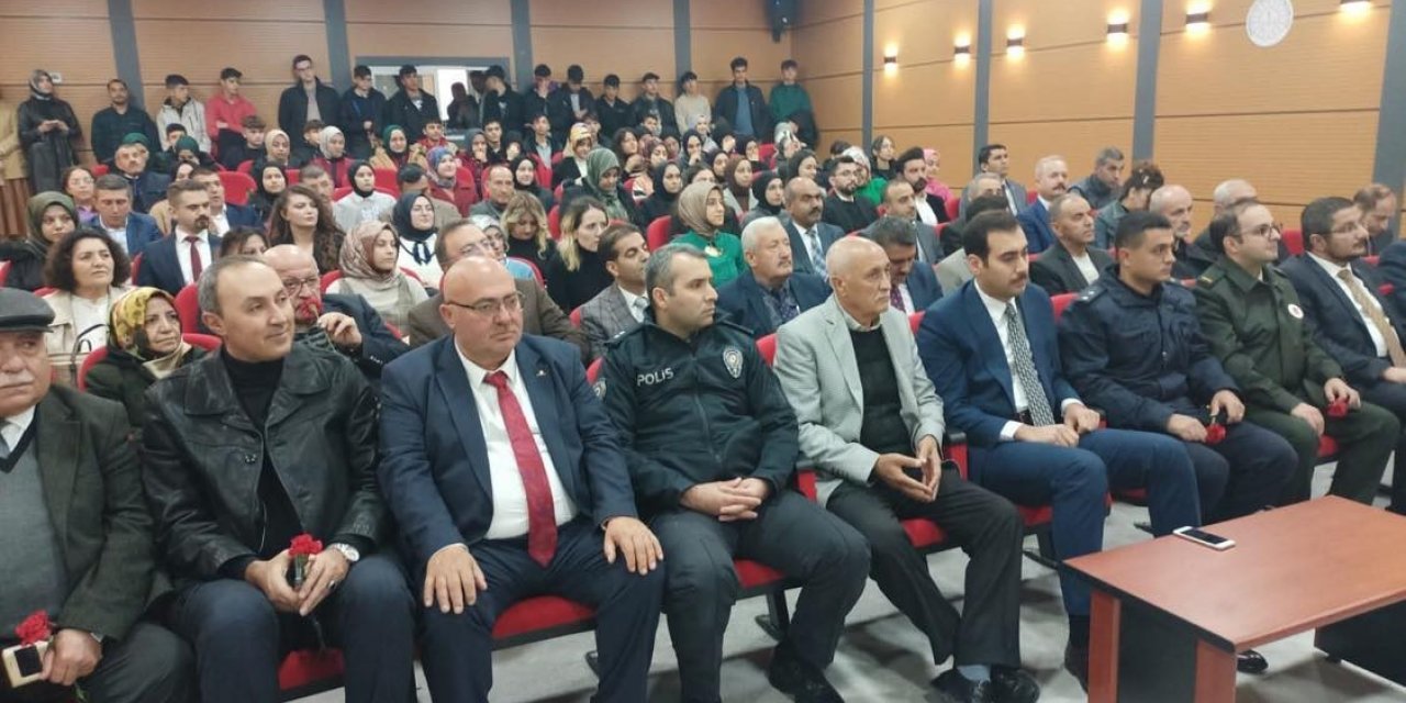 Malatya’da Öğretmenler Günü kutlamaları