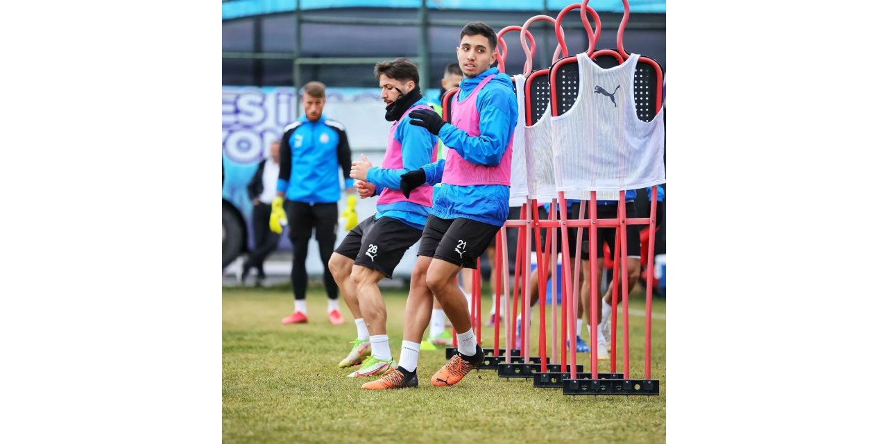 Afyonspor zorlu deplasmanın hazırlıklarını sürdürüyor