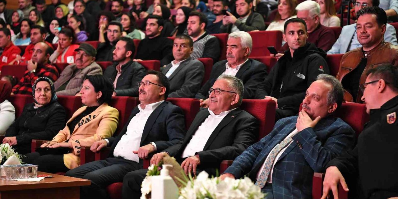 Başkan Büyükkılıç’tan öğretmenlere: “Bizim her şeyimizsiniz, iyi ki varsınız”