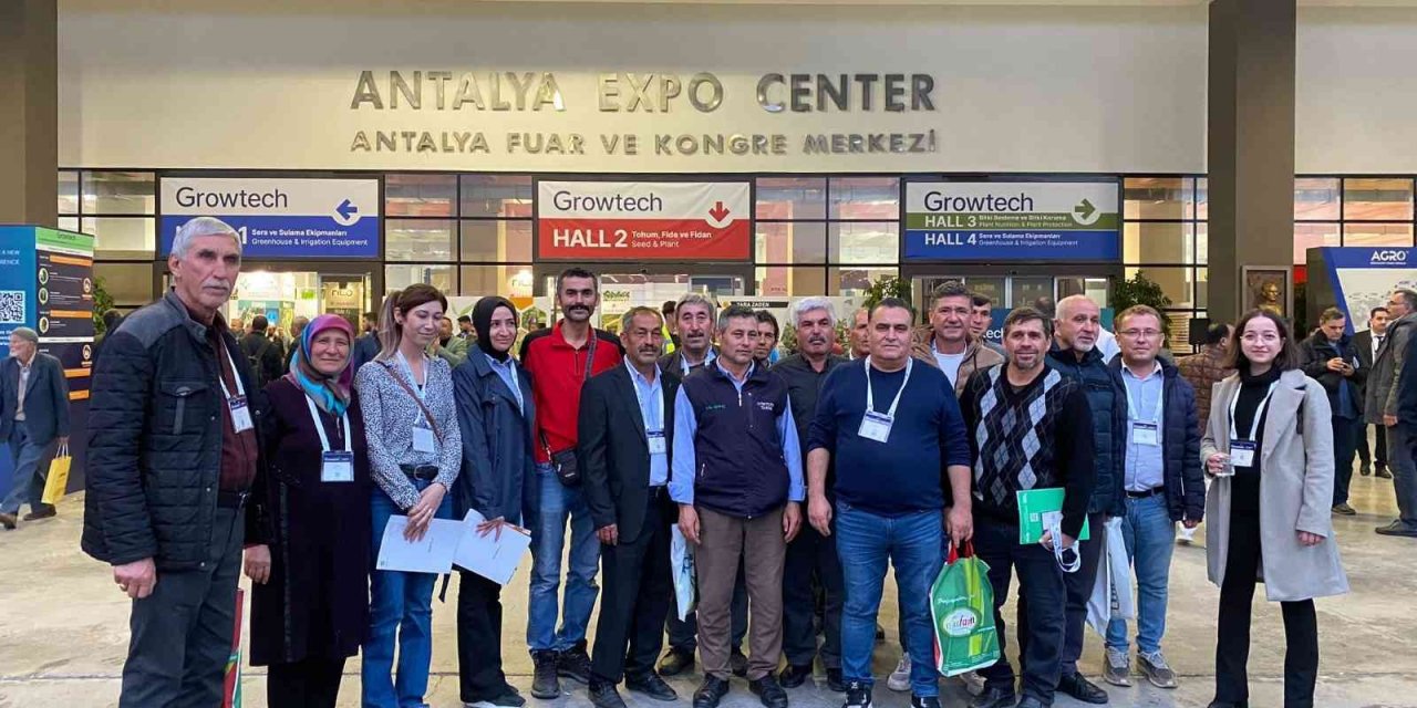 Çamelili çiftçiler, 27 ülkeden 571 firmanın yer aldığı fuarı gezdi