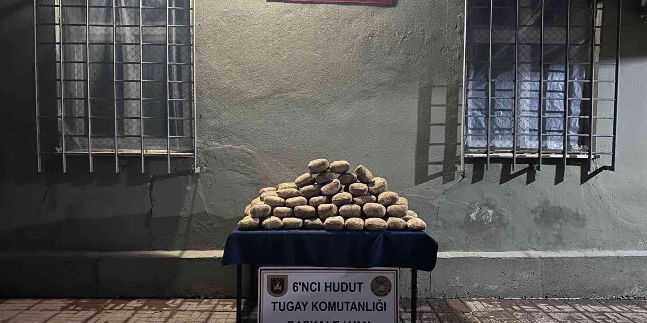 Hudut Kartalları’ndan uyuşturucuya geçit yok: 112 kilogram toz esrar ele geçirildi