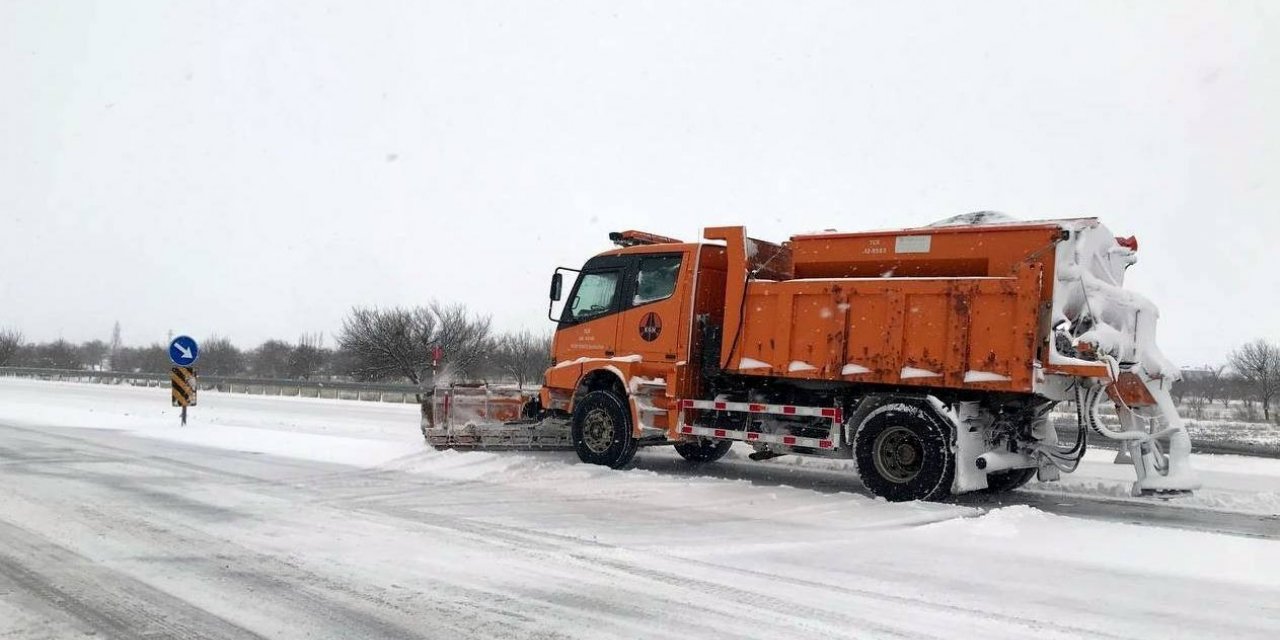 Yüksek kesimlerde kar yağışı