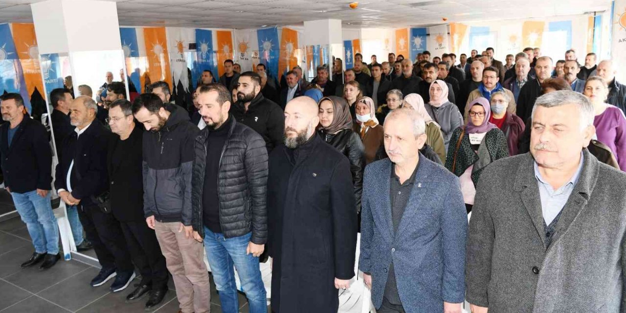 AK Parti Lapseki ilçe Danışma Meclis toplantısı yapıldı