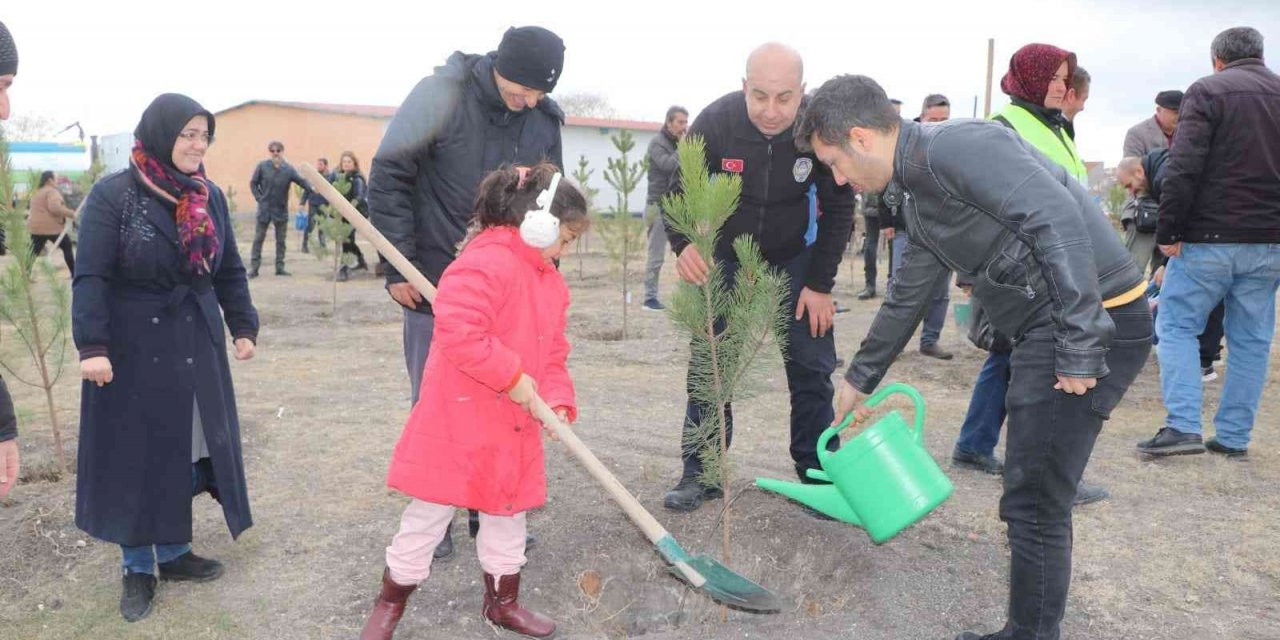 Çifteler’de sağlık şehitleri adına hatıra ormanı