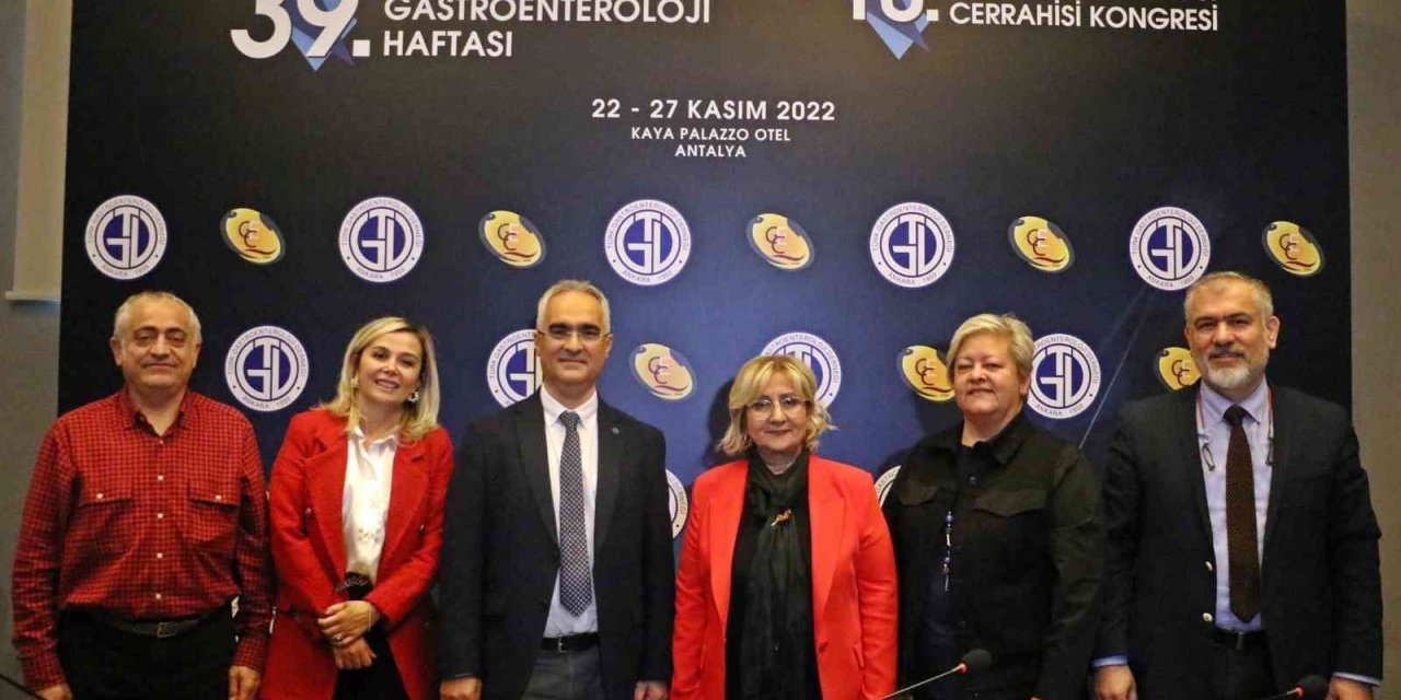 Antalya’da gastroenteroloji tüm yönleriyle masaya yatırıldı