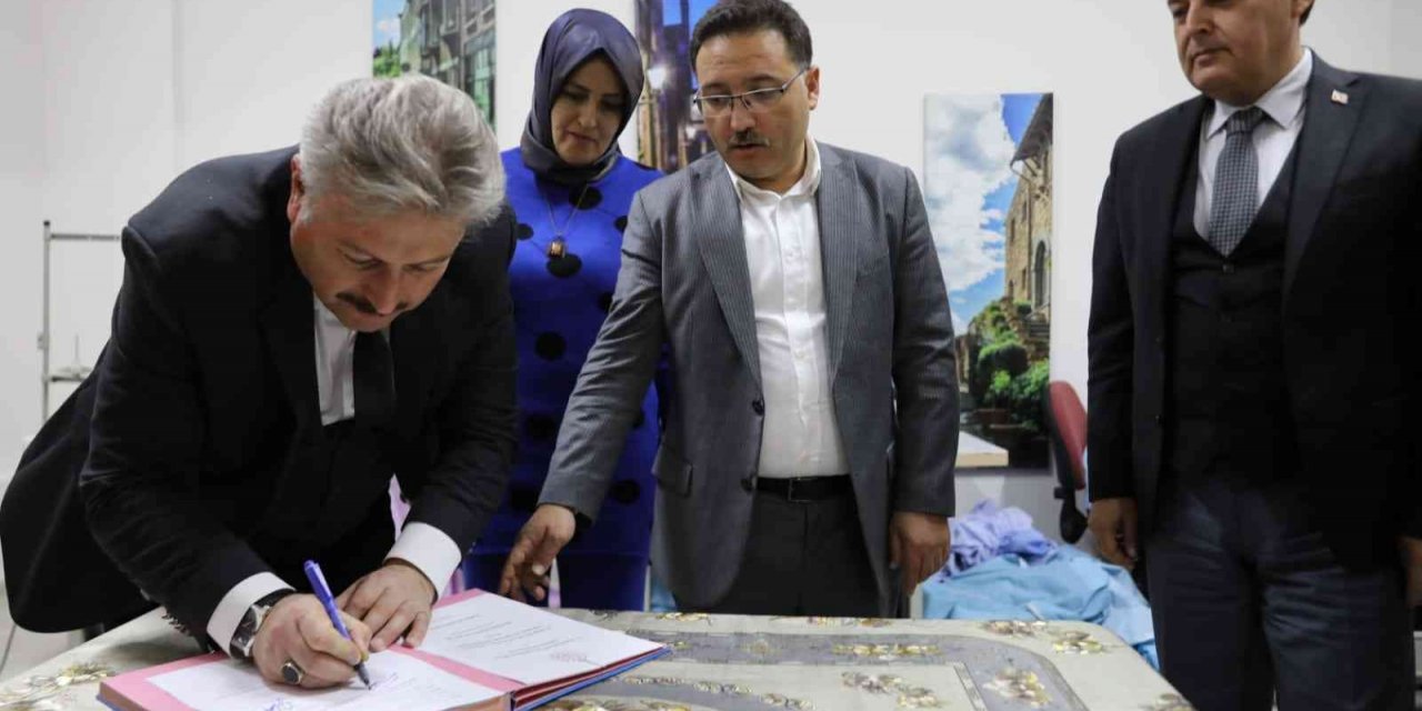 Kardelen Kadınlar Melikgazi’de Üretmeye Başladı