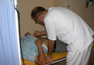 Hekimler, uzmanlık öncesinde "Akılcı İlaç" sınavından geçecek