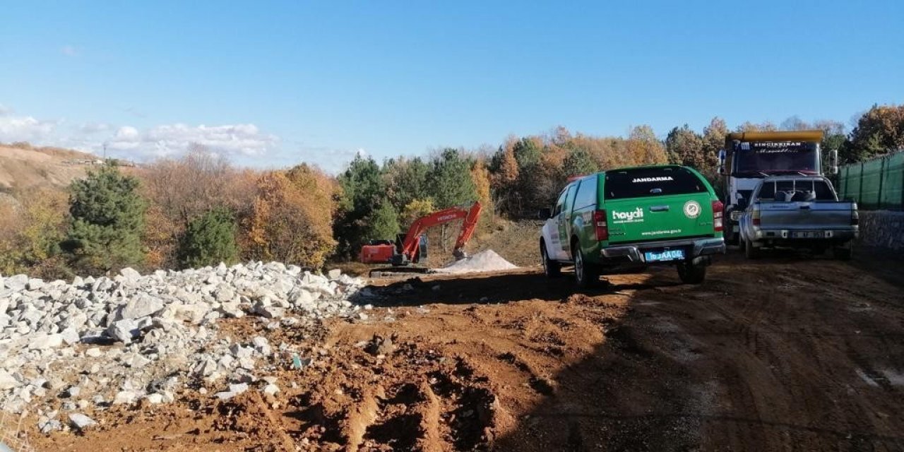 Jandarma kaçak yapıya göz açtırmıyor