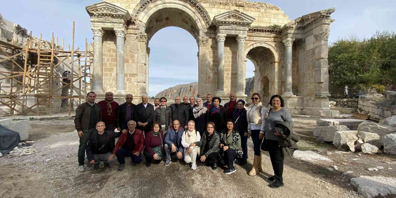 Kozan’ın tarihi ile doğası mimar ve mühendisleri kendine hayran bıraktı