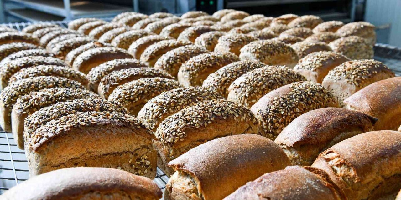 Başkentin halk ekmek fabrikasından 4 çeşit ekşi mayalı ekmek