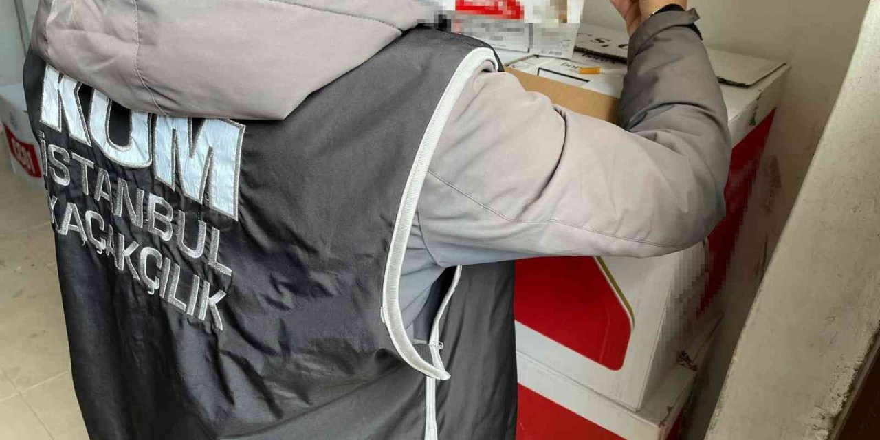 İstanbul’da kaçak sigara operasyonu: Piyasa değeri 300 bin lira olan sigara ele geçirildi
