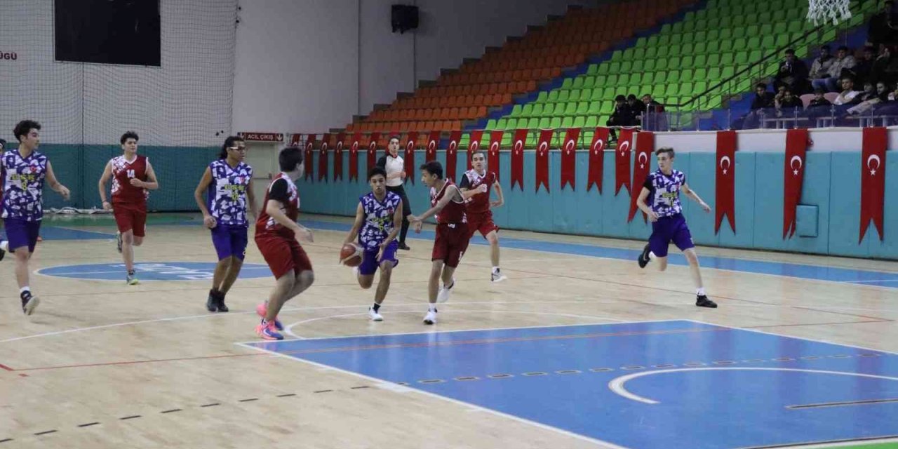 U18 Basketbol Yerel Lig müsabakaları başladı