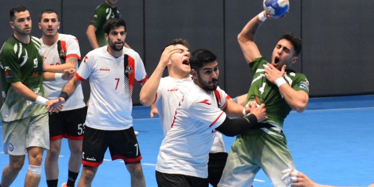 Çekişmeli maçın galibi Nilüfer Belediyespor