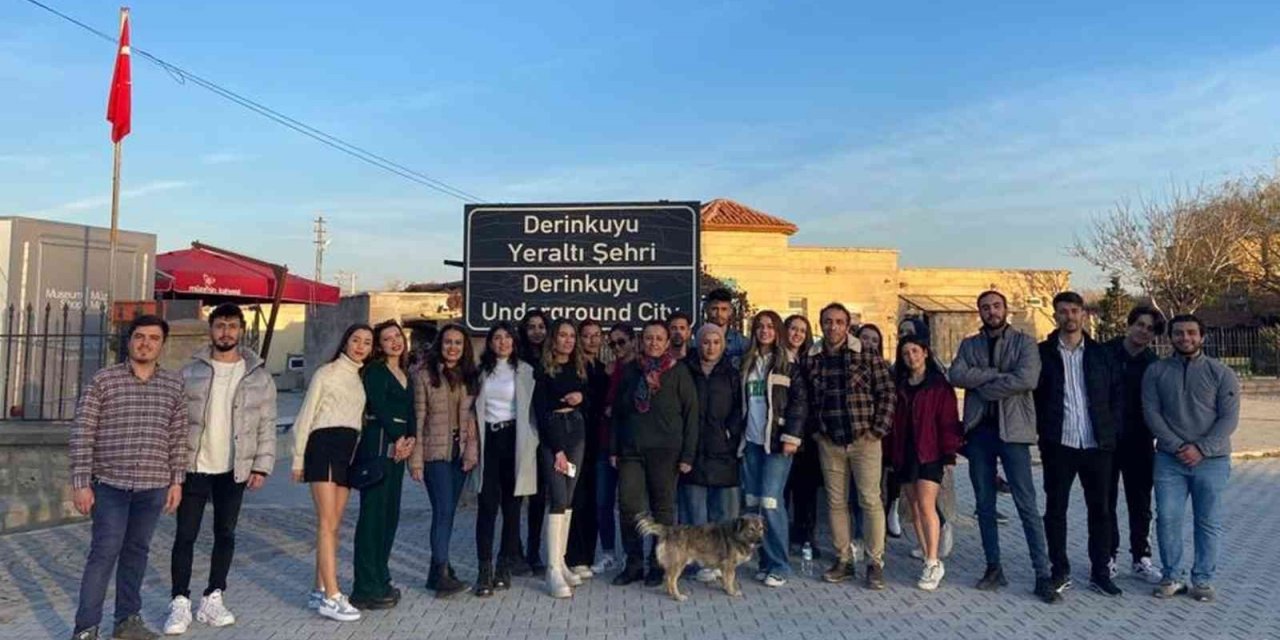 Turizm bölümü öğrencileri Derinkuyu yeraltı şehrini gezdi