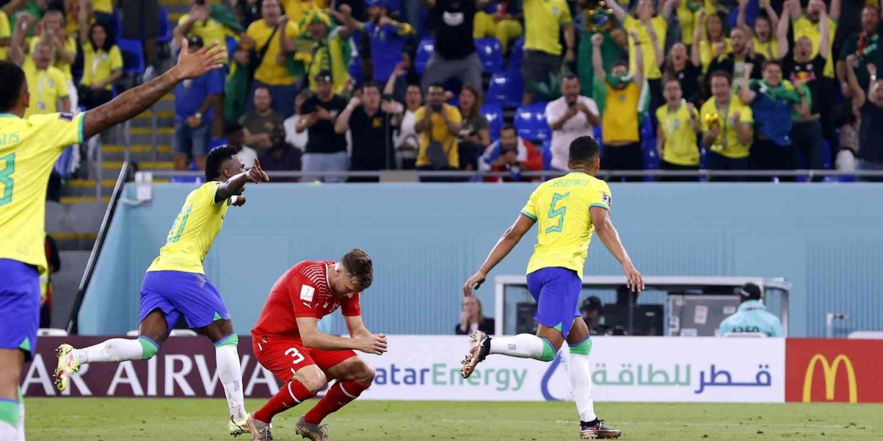 Brezilya, Dünya Kupası’nda son 16’ya kaldı