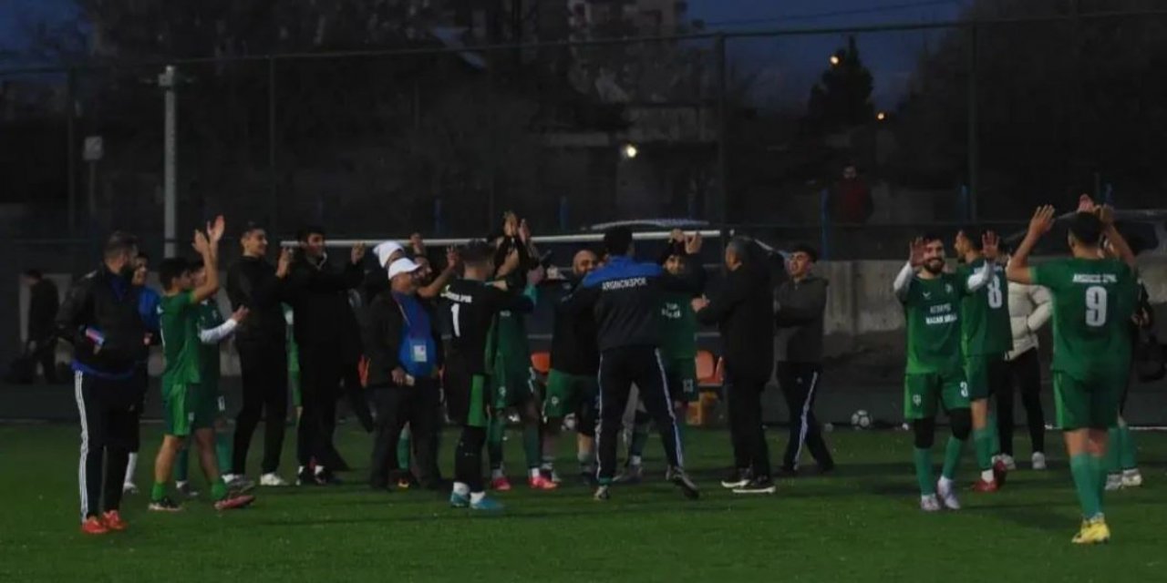 Kayseri Süper Amatör Küme: Argıncıkspor: 3 - Erciyesspor Esen Makina: 2