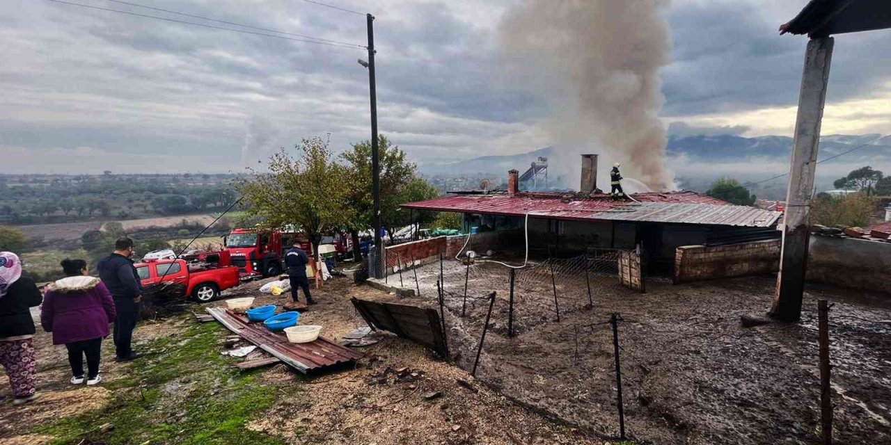 Yatağan’da ev yangını