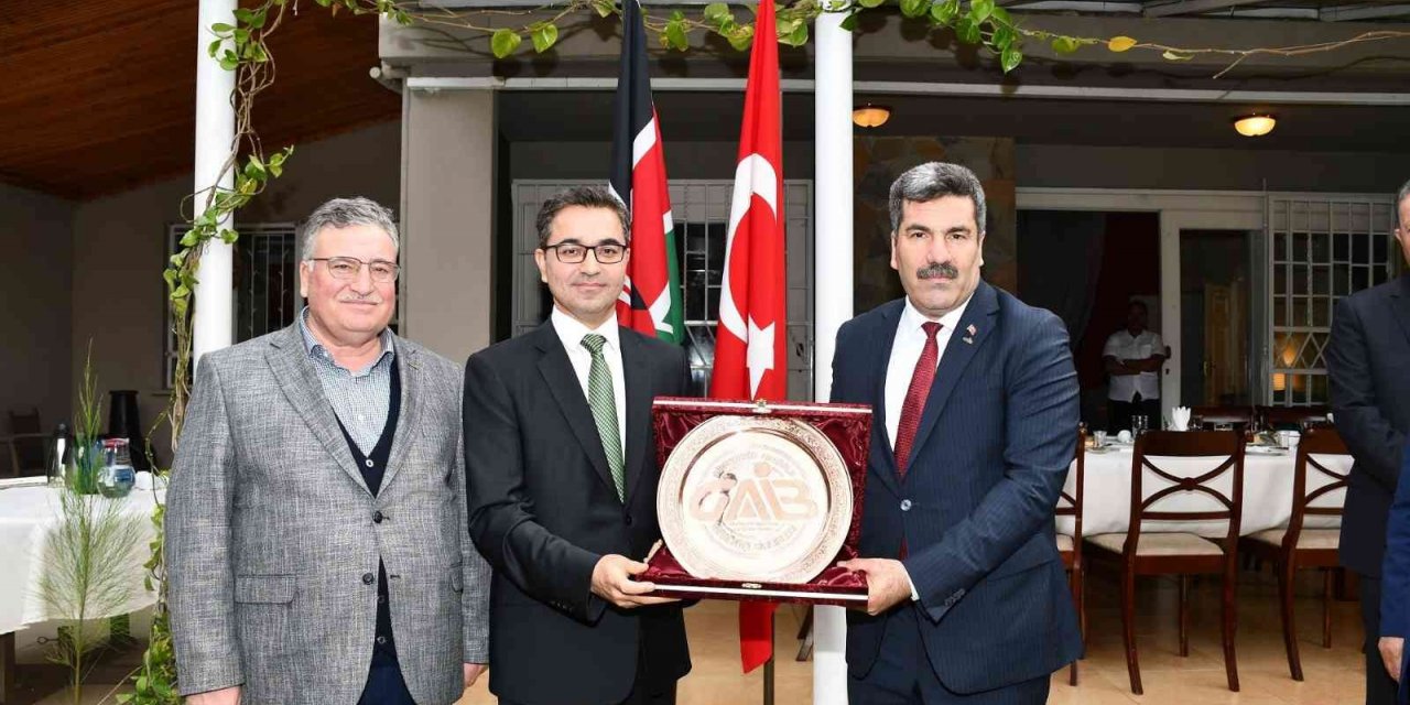 Halı ihracatçılarından Kenya temasları