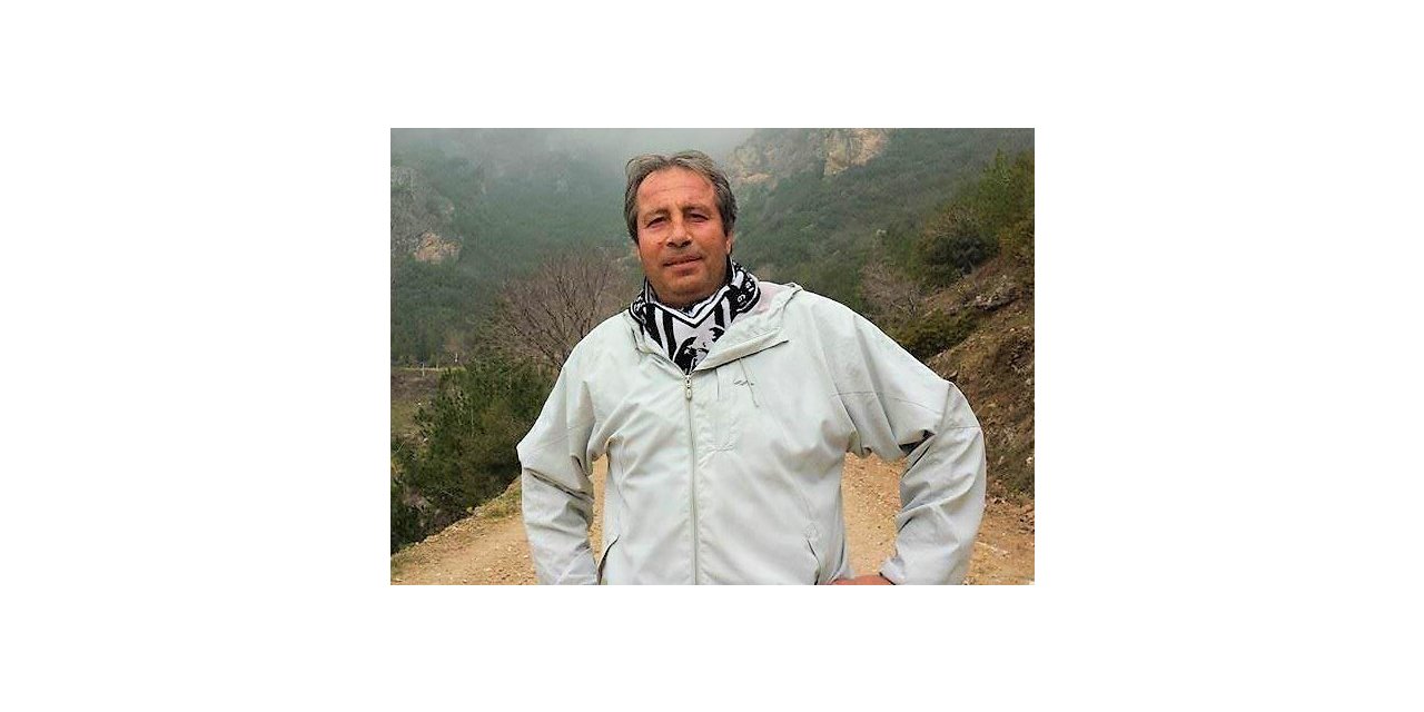 Emekli asker evinde ölü bulundu