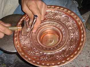 Unutulmaya yüz tutmuş meslek bakır işlemeciliği