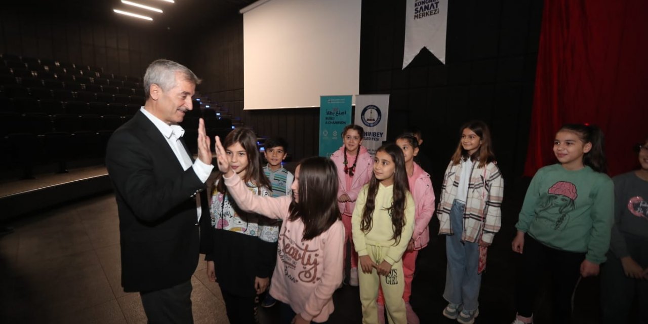 Belediyeden ücretsiz tiyatro eğitimi