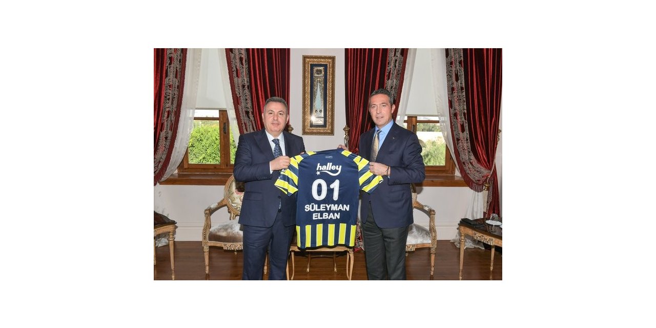 Ali Koç’tan Vali Elban’a Fenerbahçe forması