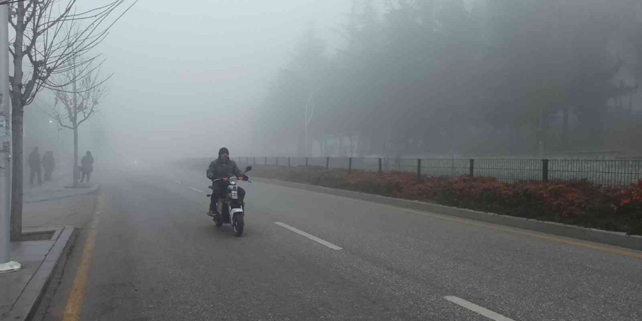 Çorum’da yoğun sis etkili oluyor