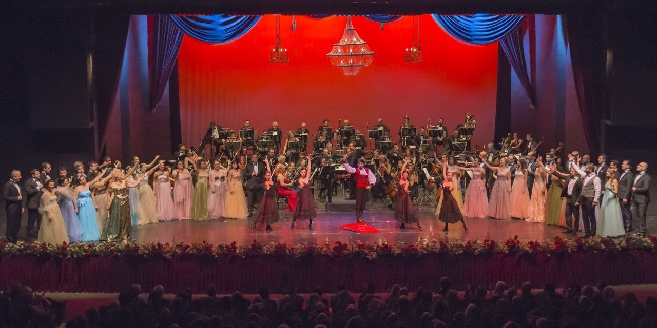 Antalya Devlet Opera ve Balesi’nden 2022’ye sanat dolu veda