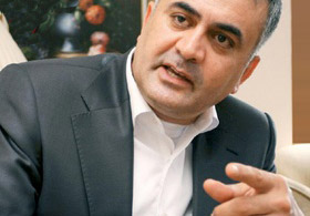 Gür, hezimeti unuttu TV TV geziyor