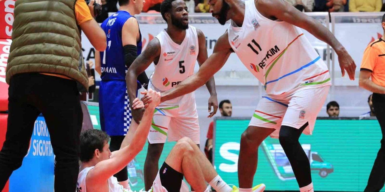 Aliağa Petkim, gözünü iç saha maçlarına çevirdi