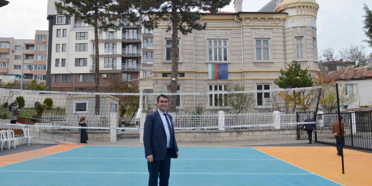 Bulgaristan’daki Osmanlı mektebine Osmangazi hizmeti