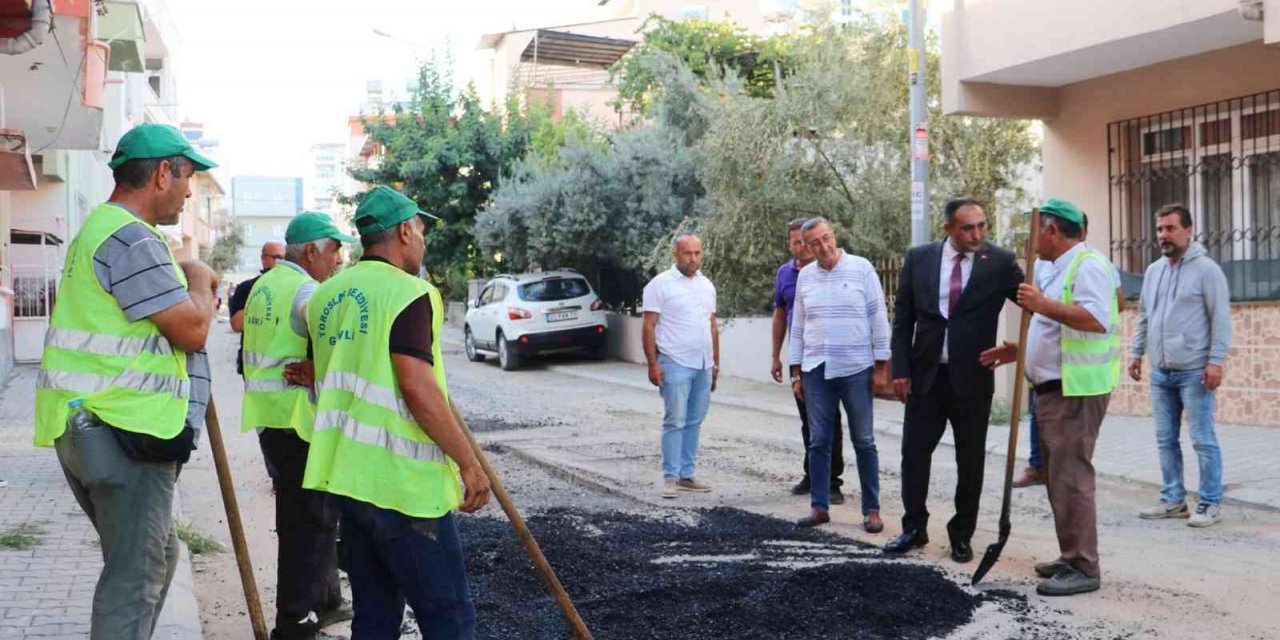 Toroslar’da hasar gören sokaklar yenileniyor