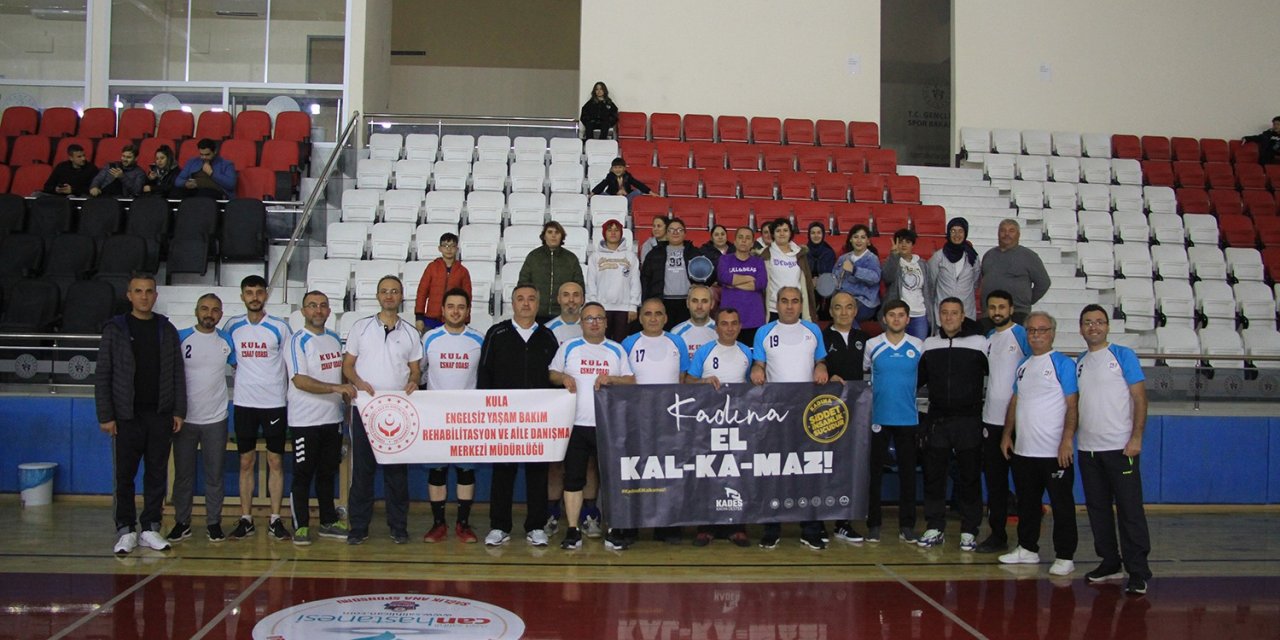 Kula Kaymakamlığı voleybol turnuvasında anlamlı mesaj