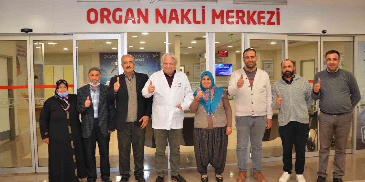 Aynı aileden 4 kişi böbrek nakli oldu: 4’ü böbrek nakli, 4’ü de verici oldu