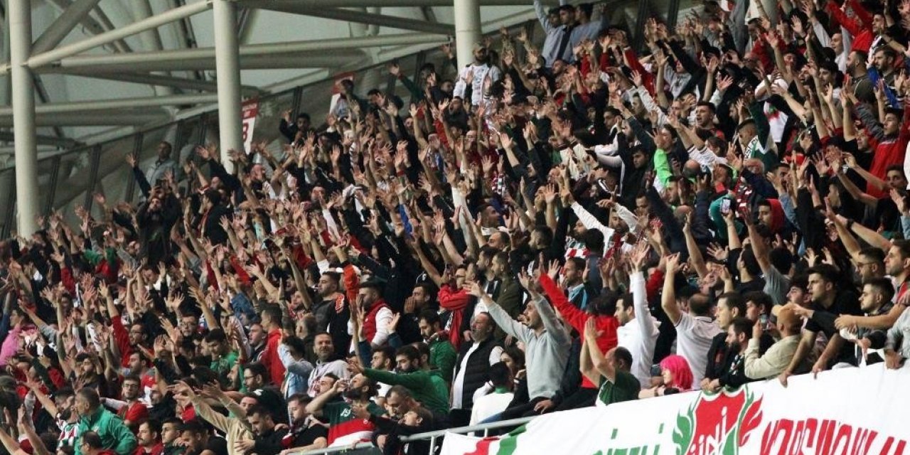 Karşıyaka - Yeni Mersin İdman Yurdu maçının biletleri satışa çıktı