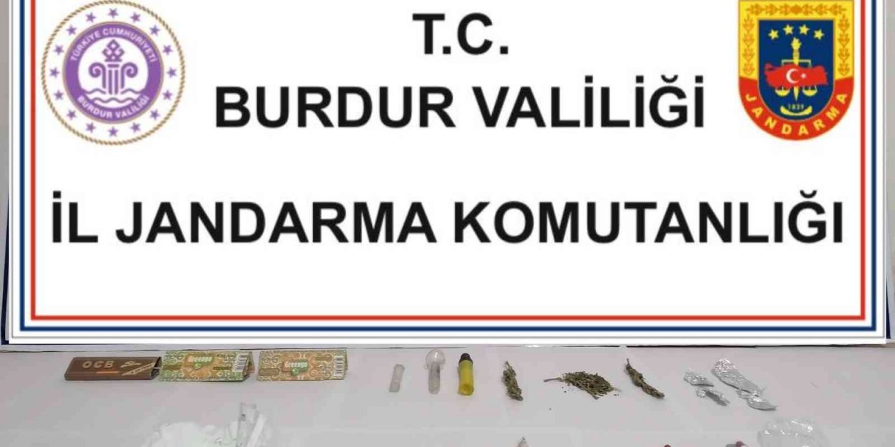 Burdur’da uyuşturucu madde kullanan 3 kişiye işlem yapıldı