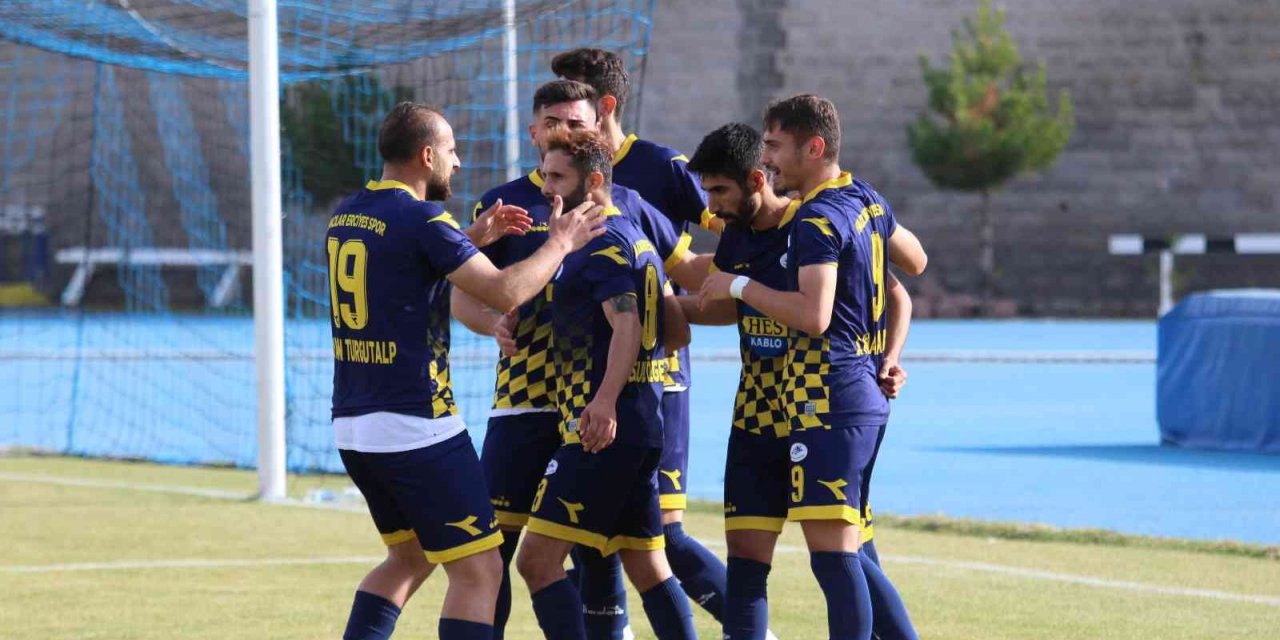 Mehmet Tatlı gol sayısını 4’e çıkarttı