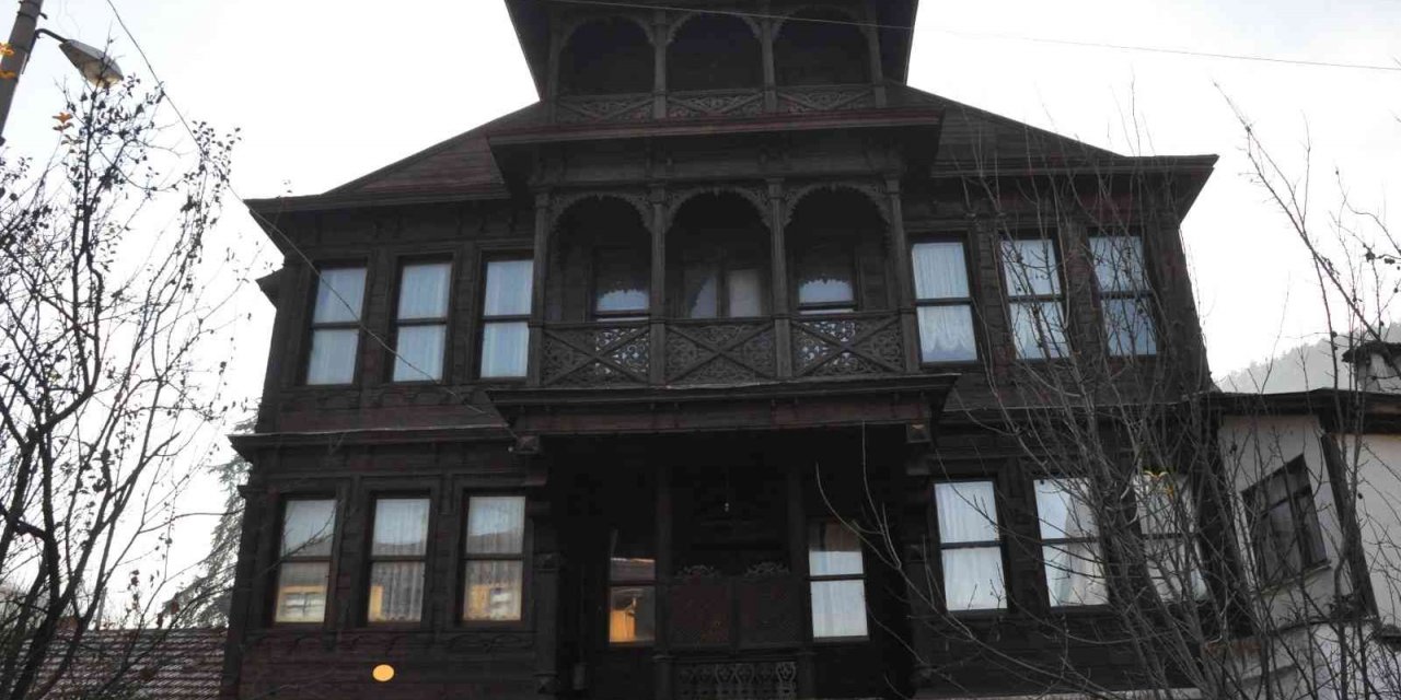 Anadolu’da borak mimariye sahip tek konak 60 milyon liradan satışa sunuldu