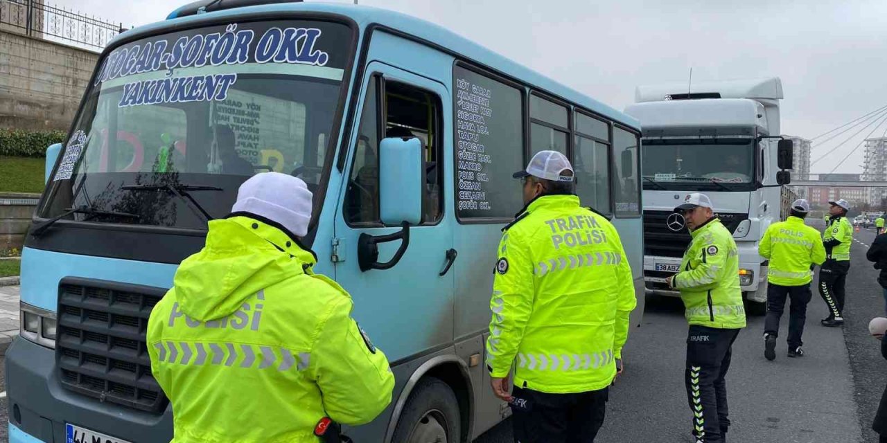 Malatya’da kış lastiği denetimleri başladı