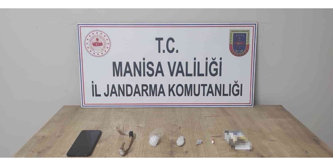 Manisa’da jandarmadan uyuşturucu operasyonu