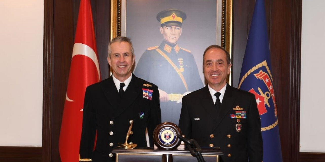 Deniz Kuvvetleri Komutanı Tatlıoğlu, NATO Müttefik Deniz Kuvvetleri Komutanı Blount ile bir araya geldi