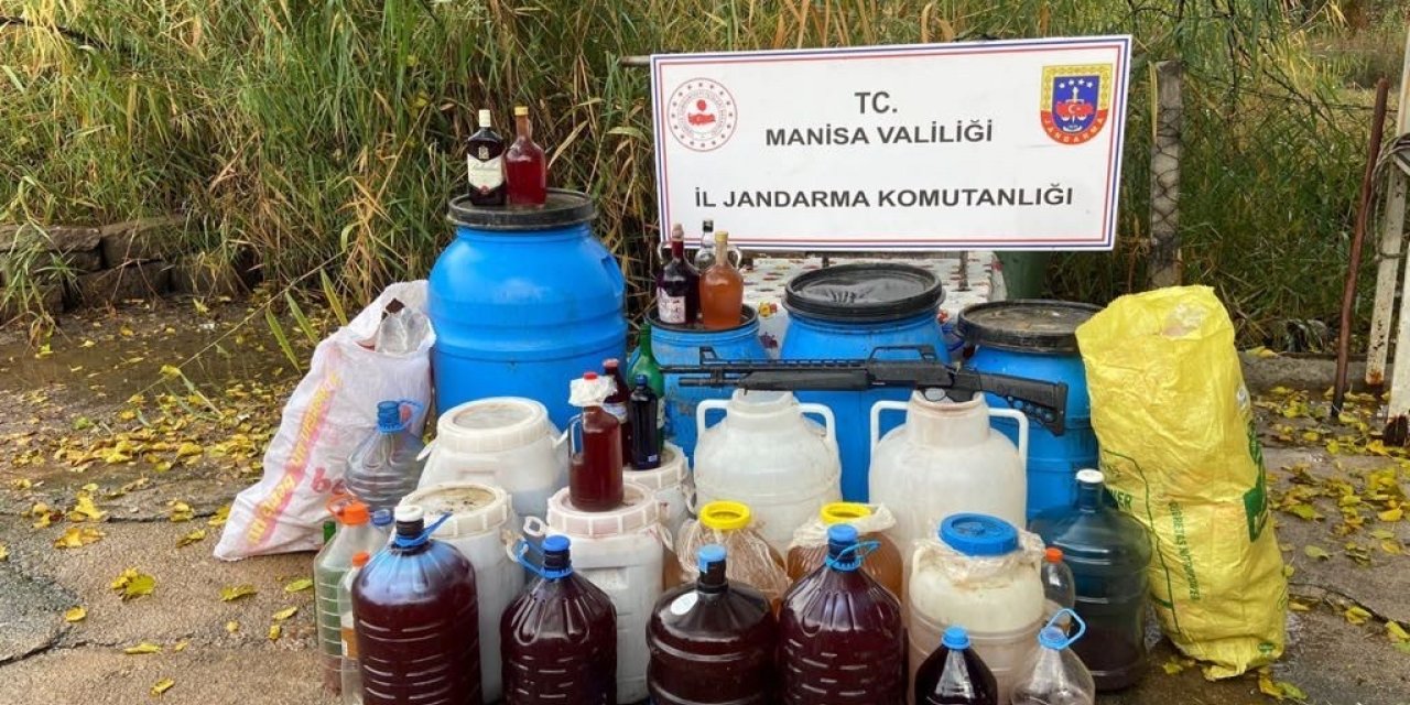 Manisa’da bin litre sahte alkol ele geçirildi