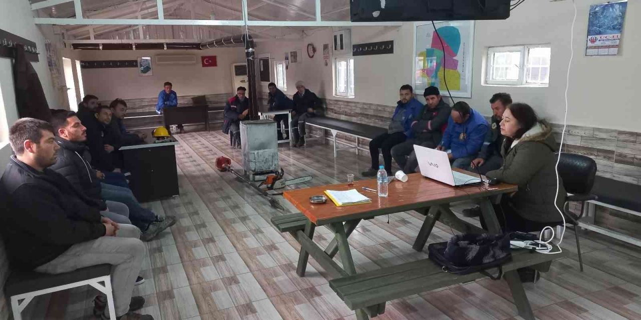 Belediye personeline iş güvenliği semineri verildi