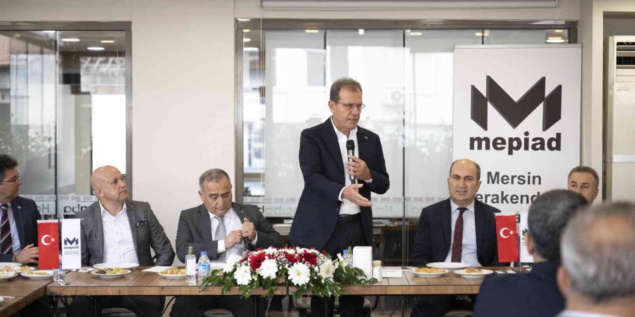 Başkan Seçer, esnaflarla bir araya geldi