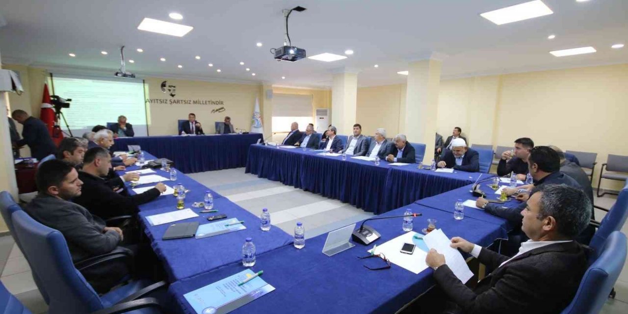 Kaş Belediyesinde aralık ayı meclis toplantısı yapıldı