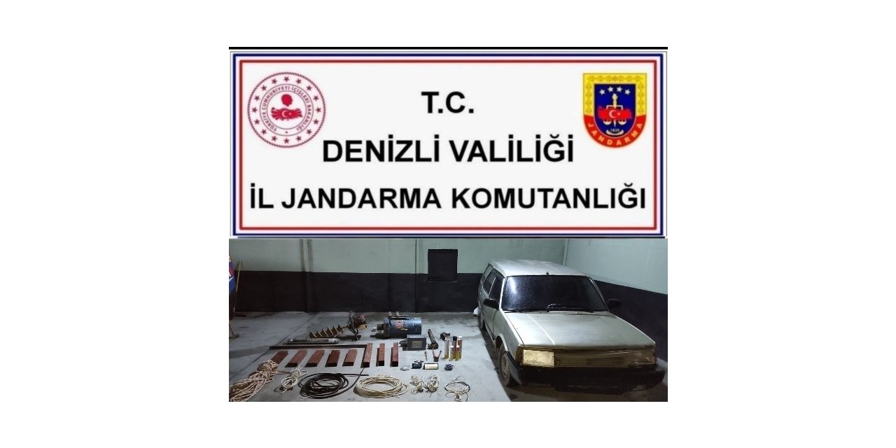 Denizli jandarması suçlulara geçit vermiyor